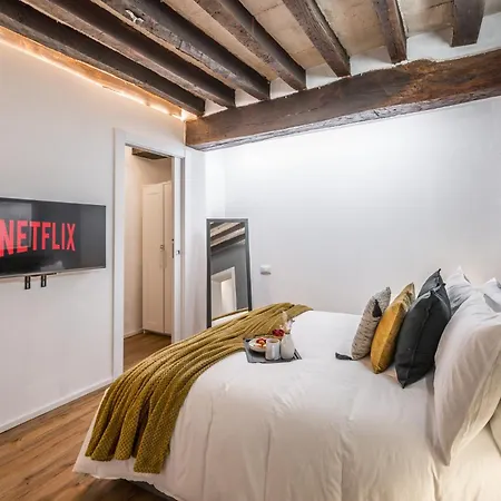 Design In Centro A Modena, Pass Parcheggio Incluso, Ciao Bella Appartement Modène