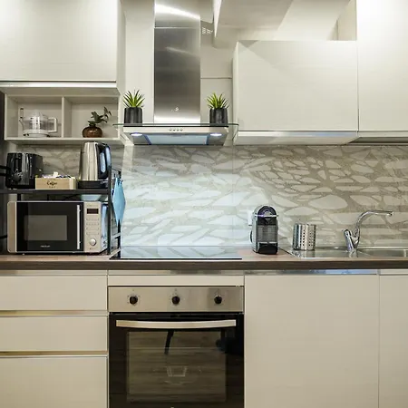 Apartamento Design In Centro A Modena, Pass Parcheggio Incluso, Ciao Bella *