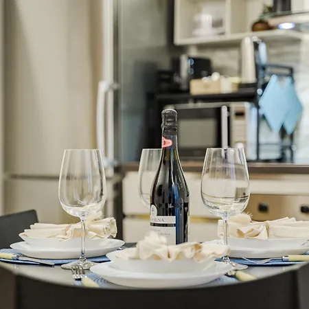 Design In Centro A Modena, Pass Parcheggio Incluso, Ciao Bella