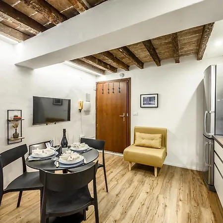 Design In Centro A Modena, Pass Parcheggio Incluso, Ciao Bella * Modena