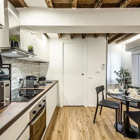 Ciao Bella - Design Flat In Centre, Parking Pass *