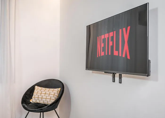 Appartamento Design In Centro A Modena, Pass Parcheggio Incluso, Ciao Bella *