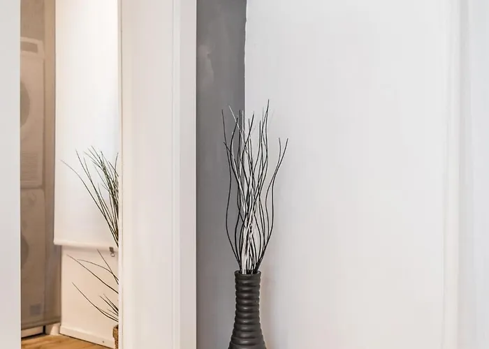 Design In Centro A Modena, Pass Parcheggio Incluso, Ciao Bella Appartamento