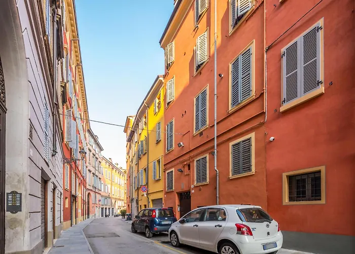 Appartamento Design In Centro A Modena, Pass Parcheggio Incluso, Ciao Bella *