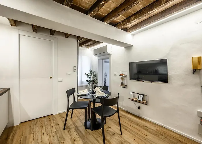 Design In Centro A Modena, Pass Parcheggio Incluso, Ciao Bella Appartamento